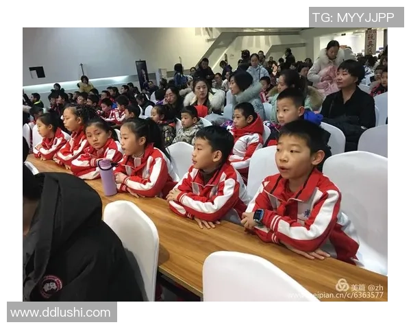 李泓澎:在新时代背景下的青年领袖与创新思维探索之路 李泓澎:在新时代背景下的青年领袖与创新思维探索之路